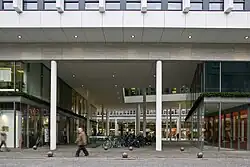 Mosae Forum en Drieëmmercour, 2013