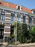 Onderdeel van een woonblok van zeven woningen