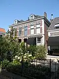 Onderdeel van dubbel woonhuis