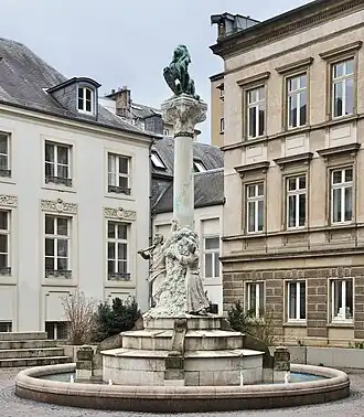 Dicks-Lentz-monument (1903), Luxemburg-Stad
