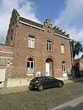 Gemeentehuis en school Sint-Martens-Bodegem