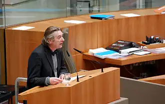 Dirk Peeters in de plenaire vergadering van het Vlaams Parlement