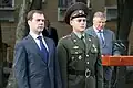 President Medvedev met een gedecoreerde militair