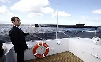 Dmitri Medvedev voor de Joeri Dolgoroekij