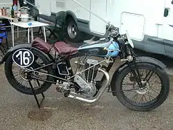 Dollar racer uit de jaren dertig met een JAP-kopklepmotor