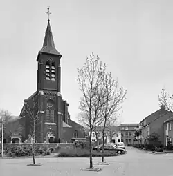 De toren vanaf het Sint Jan Baptistplein