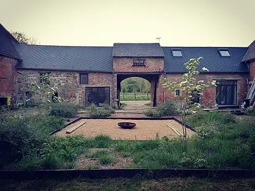 Binnenplein ferme Saint-Louis