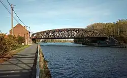 Spoorbrug over de Deûle