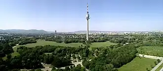 Donaupark met Donauturm