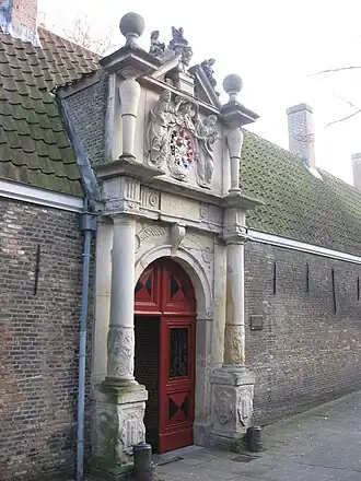 Poort tot het hofje