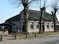 Pand gebouwd als café, boerderij en woonhuis