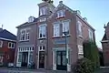 Hotel-restaurant (´Huize Assumburg´) met café en woongedeelte