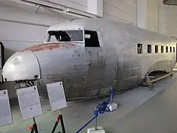 c/n 1562: Vleugelloze vliegtuigromp in het Finnish Aviation Museum.