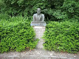 Beeld Dr. Zamenhof in het park