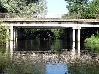 Brug van de P58 over de Dubna