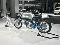 De Ducati 750 Corsa Imola met Seeley-frame