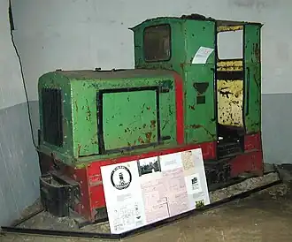 Ducroo & Brauns-smalspoorlocomotief met een Kromhout 2LS-motor