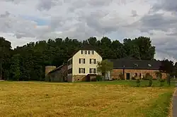 Restanten van de waterburcht Dückeburg te Langenfeld