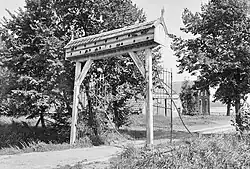 Duivenslagpoort in 1967. In de duivenslag zitten nog duiven.