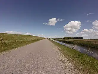 De Dijkvaart tussen Piaam en Kooihuizen