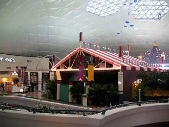 Interieur van het Wonders of Life-paviljoen, waarin de attractie zich bevindt