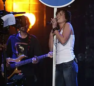 Magdi Rúzsa tijdens het Eurovisiesongfestival 2007