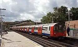 Een metrostel op hetzelfde spoor op 17 augustus 2008
