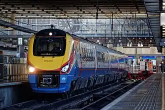 Treinen van East Midlands Trains op station London St Pancras