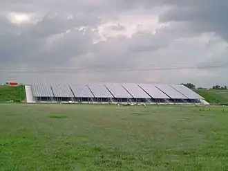 Zonnecentrale op het Eneco Ecopark Waalwijk