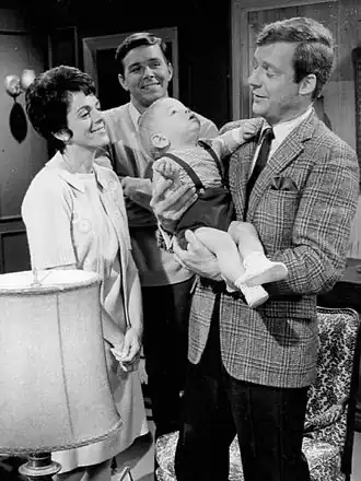 Mallory (rechts) op de set van Days of Our Lives (1968)