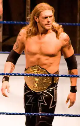 Recordhouder Edge (7 titels) als World Heavyweight Champion in 2009