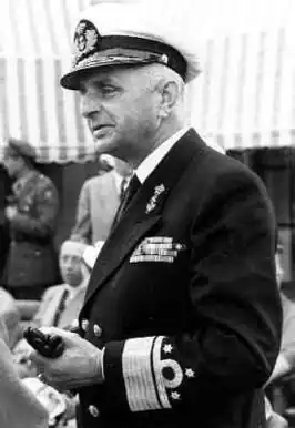 E.J. (Ed) van Holthe