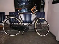 Een Fongers uit 1960, in een trein in juni 2014