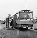 Bus 3069 in 1974 op het busstation Schiphol