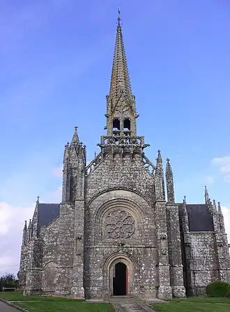 Kerk van Kernascléden