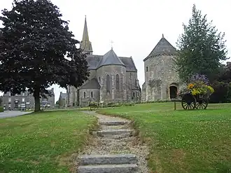 De kerk en toren van Langourla