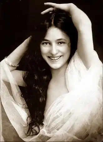 Evelyn Nesbit in 1901