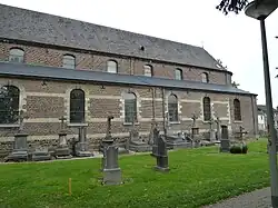 Zijbeuk en grafkruisen