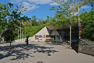 Ingang van het Olympic & Sports Museum Joan Antoni Samaranch