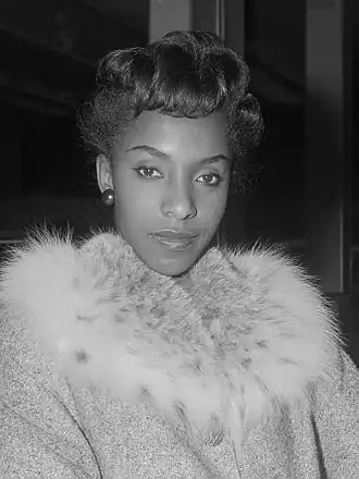 Elaine Delmar in 1962