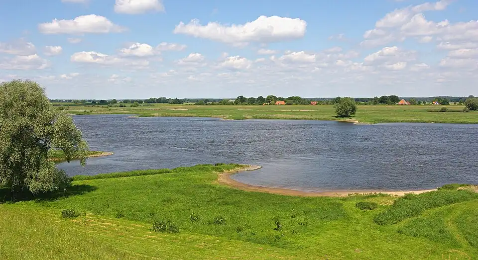 De Elbe in het Wendland (rivierkilometer 533,5)