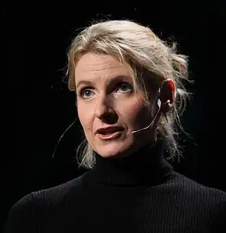 Elizabeth Gilbert op een TED-conferentie in 2009