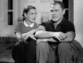 Ella Raines en Brian Donlevy in Impact
