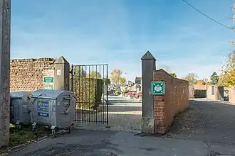 Toegang tot de begraafplaats