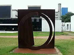 1 : O quadrado, o círculo e o disco fragmentado