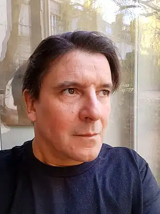 Emilio López-Menchero, beeldende kunstenaar, Brussel 2020.