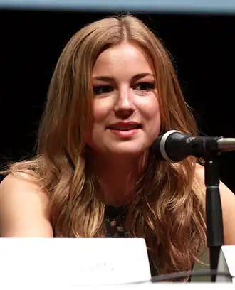 Emily VanCamp bij ComicCon 2013.