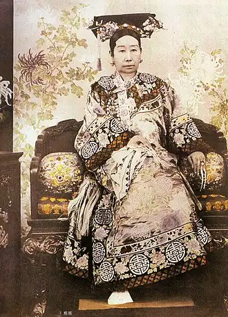 Keizerin Cixi (ca. 1890), foto: Yu Xunling