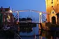 Klapbrug bij de Drommedaris