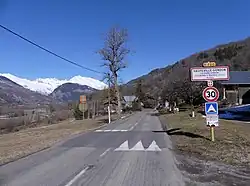 De D220 in le Grand Gondon